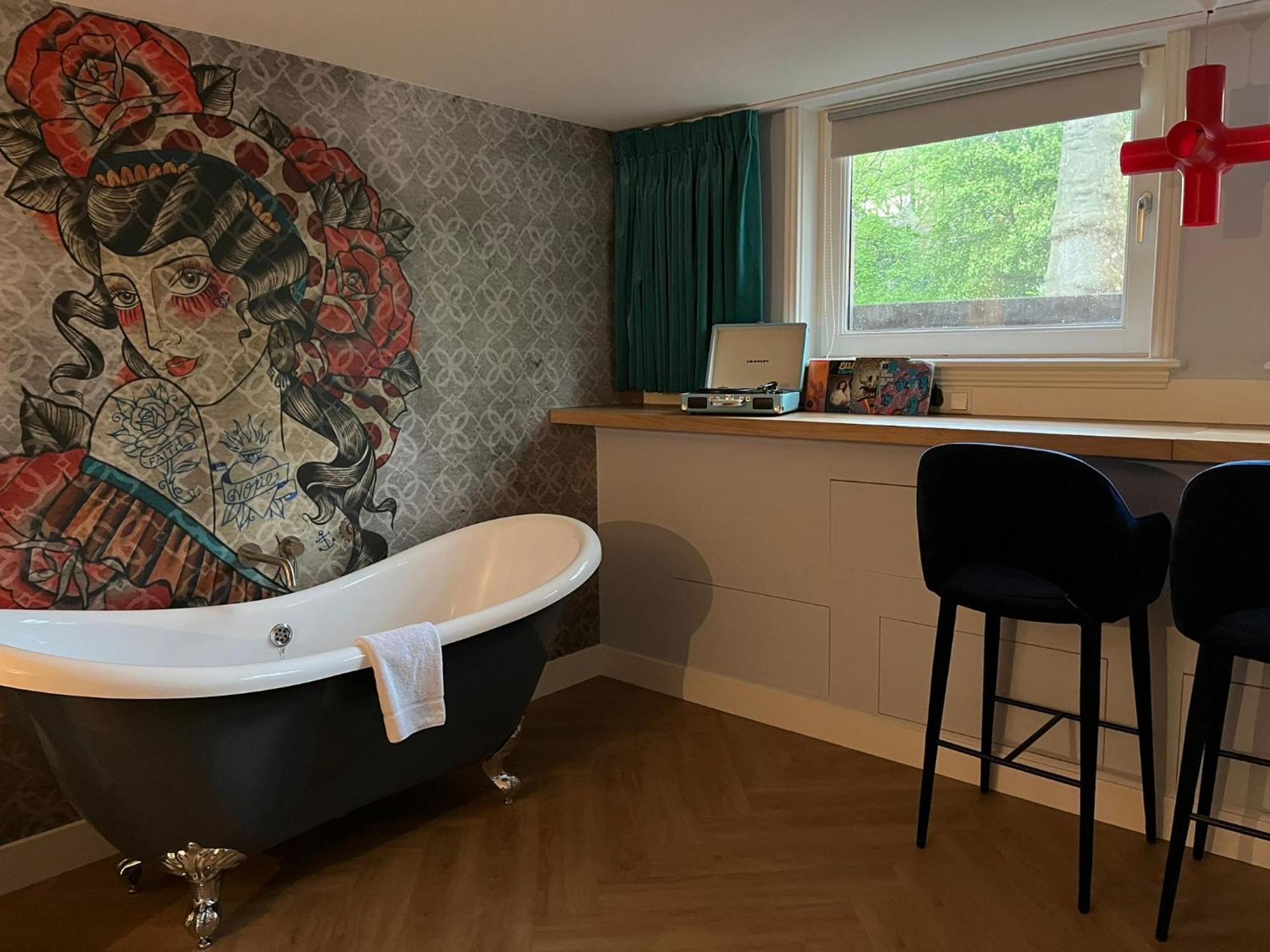 Muze Hotel Утрехт Экстерьер фото
